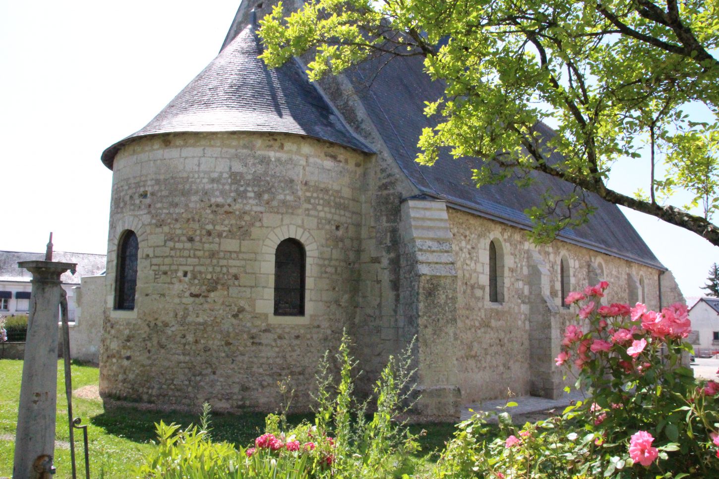 L'église de Parcay-Meslay