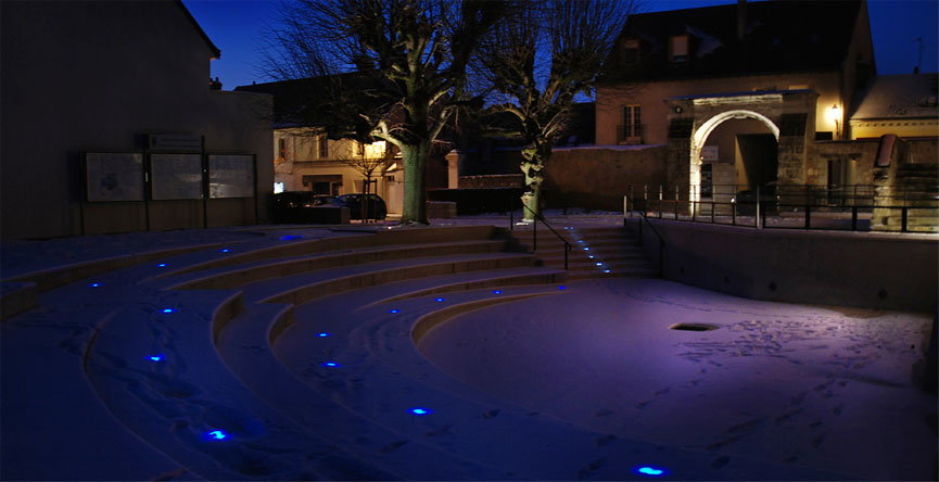 Parçay-Meslay de nuit, sous la neige Parçay-Meslay de nuit, sous la neige